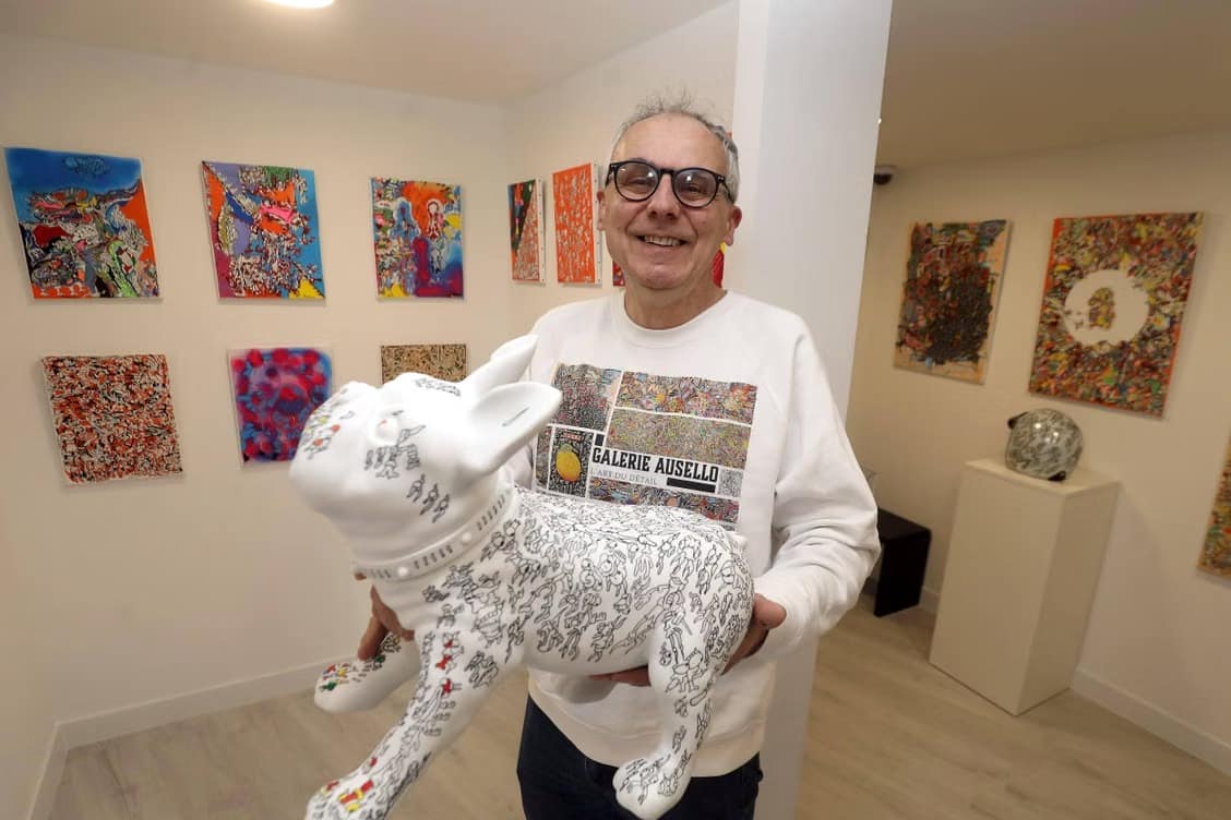 Inauguration de sa propre galerie d'art